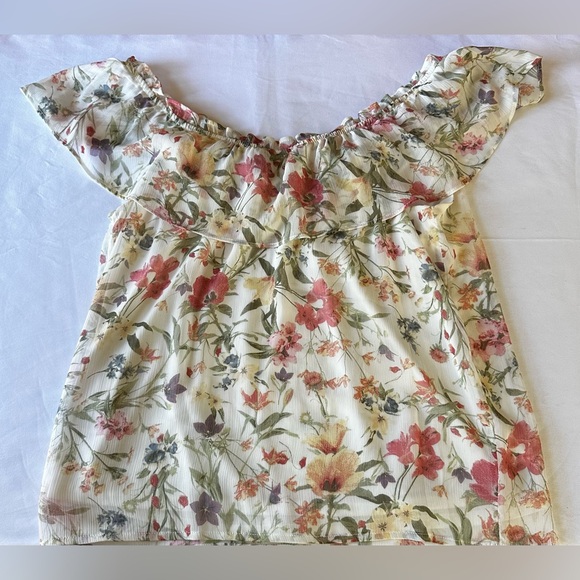 A. Byer Floral Off Shoulder Ruffle Blouse Size S - Picture 2 of 3